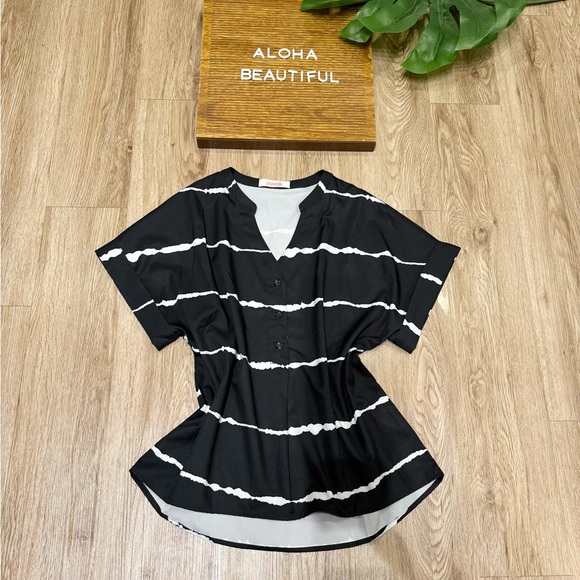 Mazik Button Up Blouse - Picture 1 of 6